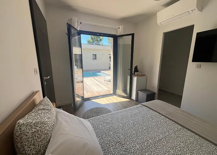 B&B A Felicita 생트-뤼시 드 포르토-벡시오